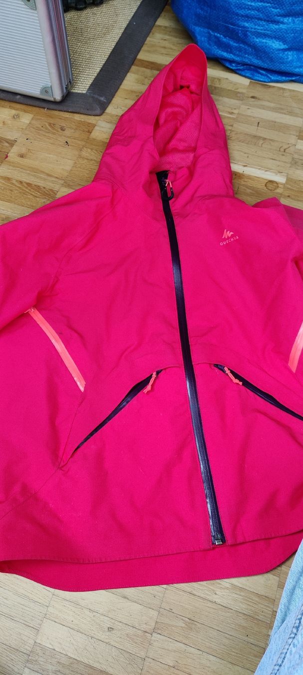 Decathlon Giacche & Cappotti: Regenjacke wasserdicht – Usato da Mönchaltorf venduto da Verinha8 1