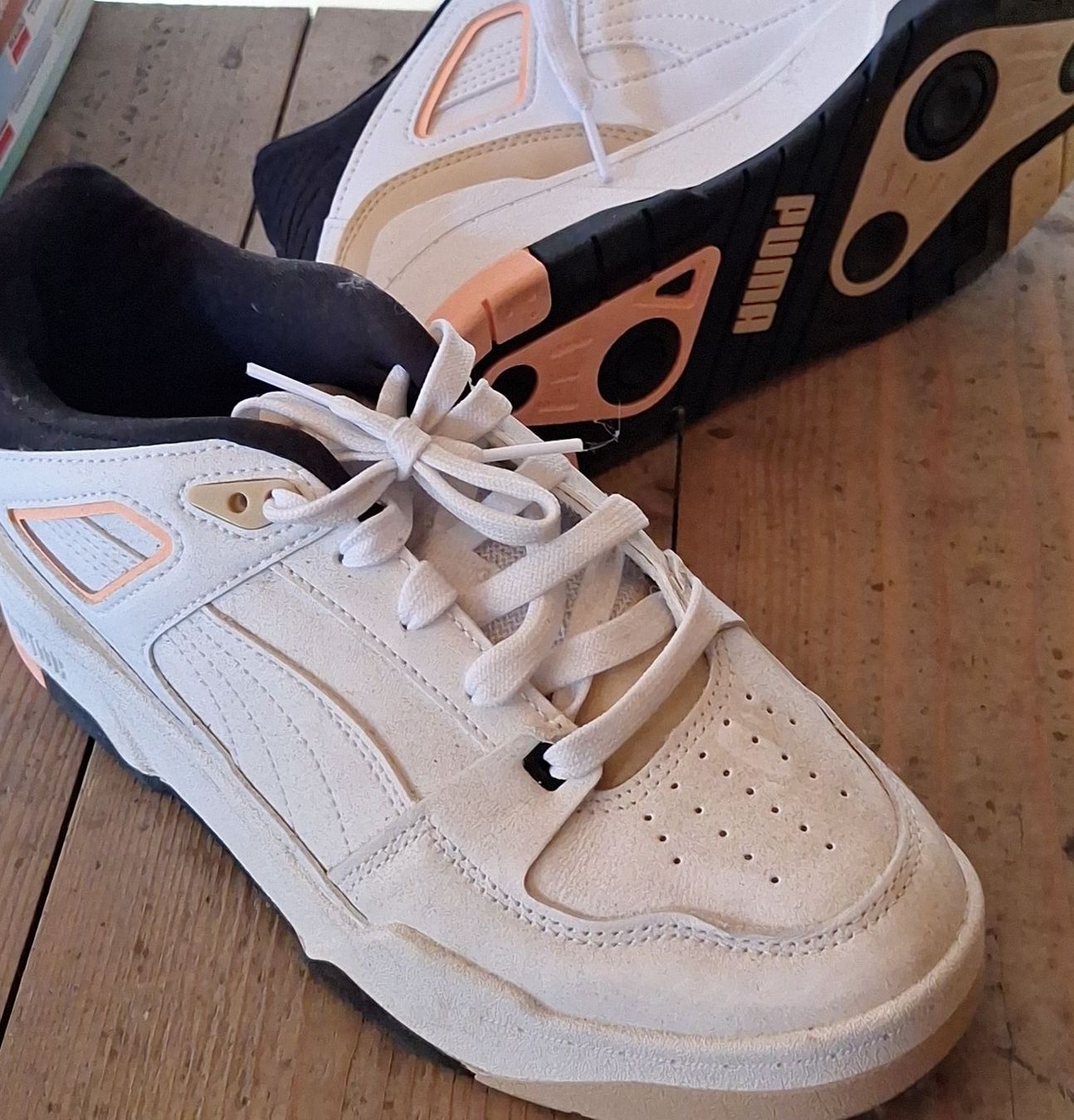 Puma Scarpe da uomo: Puma Sneaker weiss schwarz gebraucht – Usato da Bargen BE venduto da link91