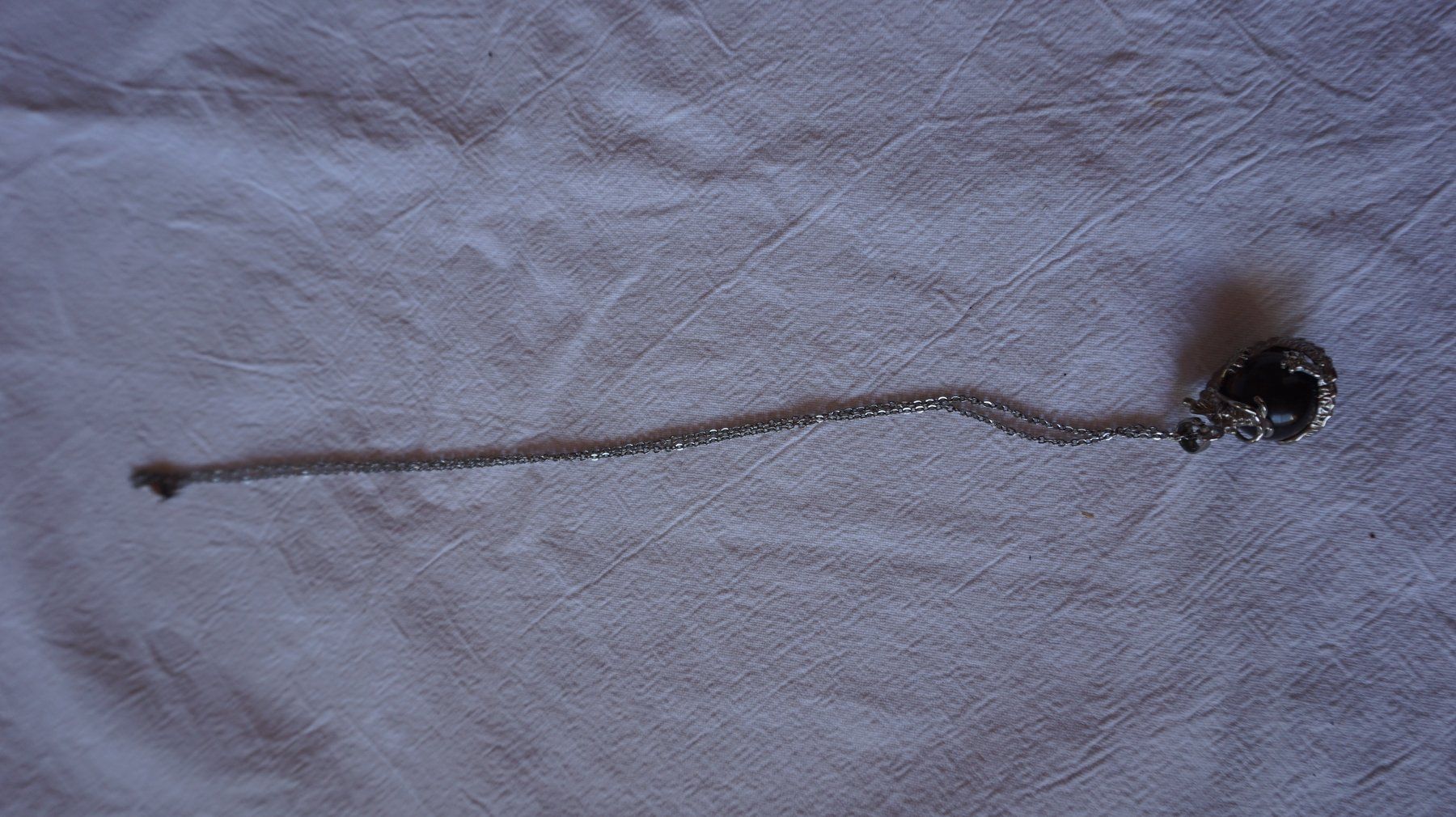 Catenine: Collier oeil de tigre et drgaon en argent – Usato da Clarens venduto da dia_sw29