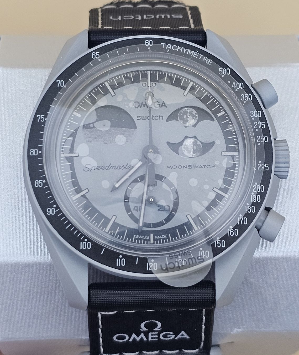 Omega Montres: Omega Swatch Moonswatch – Neuf avec emballage d'origine à Moosseedorf par Auktionsende 5