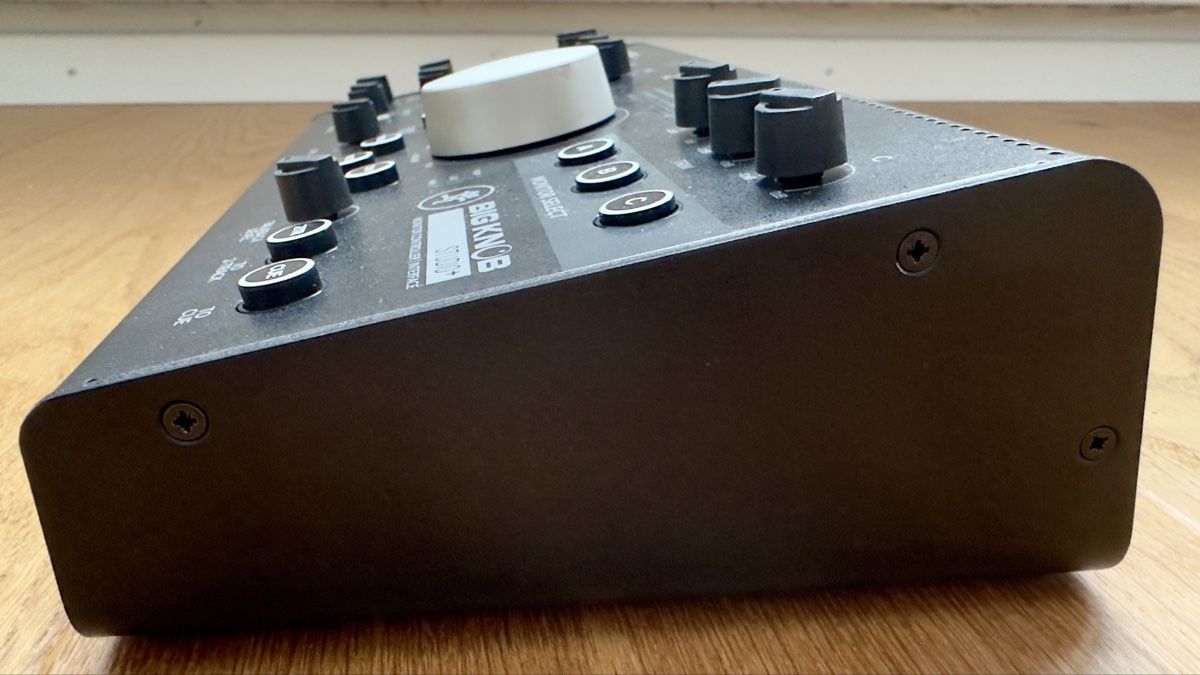 Mackie Mischpulte: Mackie Big Knob Studio Plus – Gebraucht aus Chur von den_ml2z 1