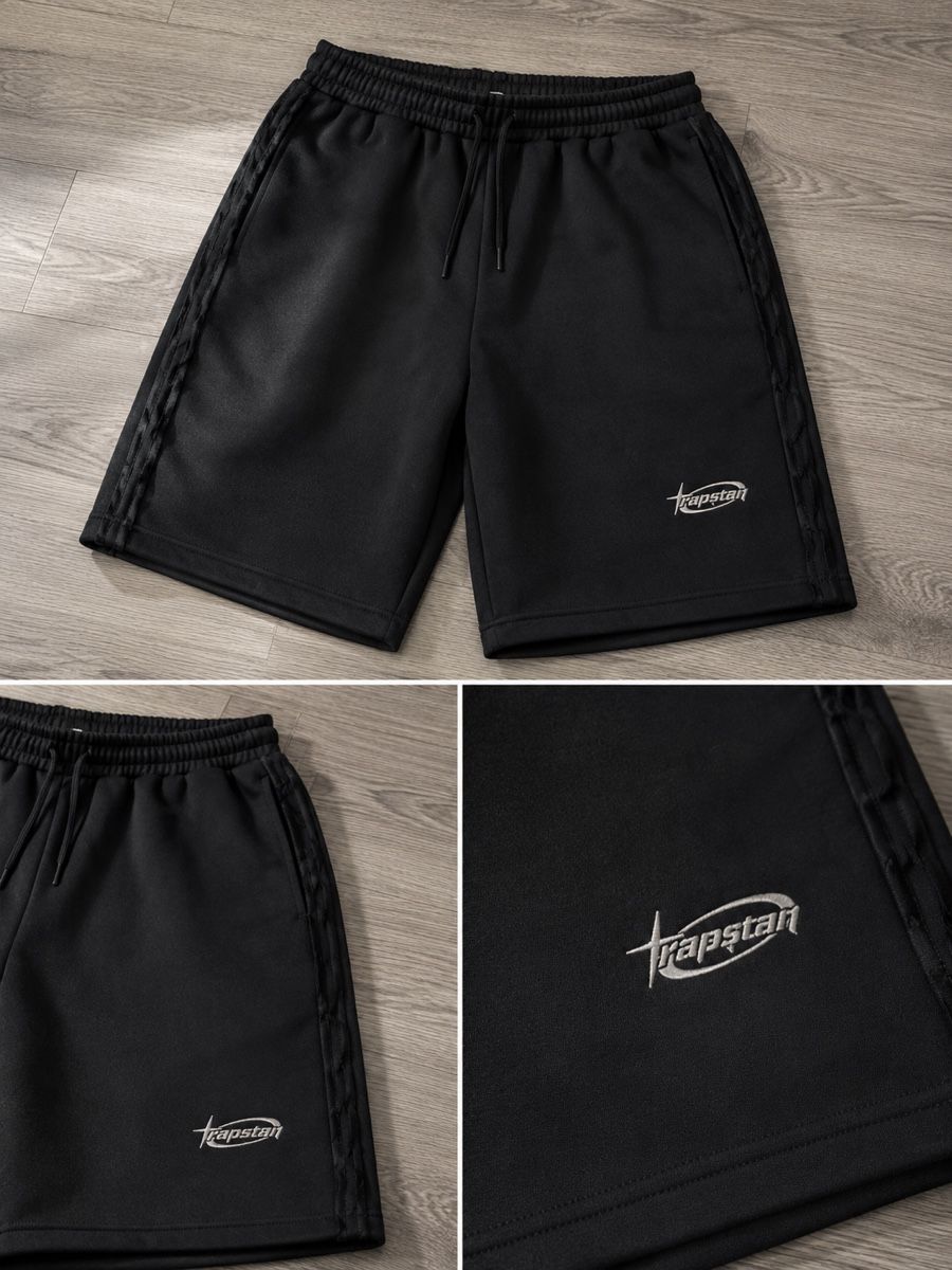Pantalons: Black squad shorts – Neuf (Voir description) à Greifensee par ana_g7tg