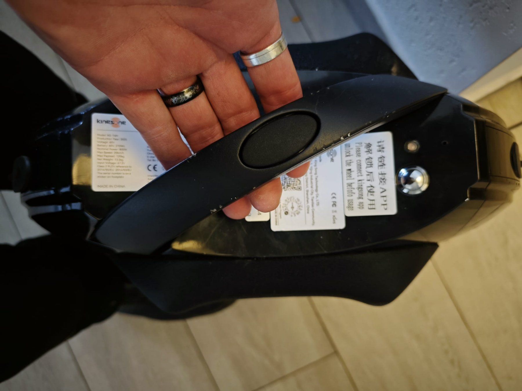 Hoverboard: Gyroroue Kingson Ks-14M – Usato da écharlens venduto da nasa2049 3