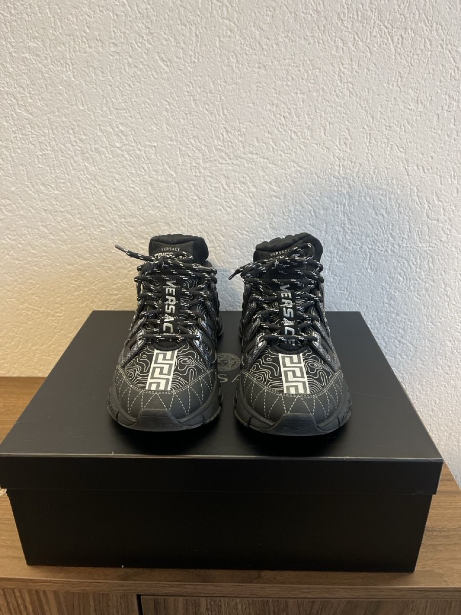 Scarpe da uomo: Versace sneaker T37 – Nuovo (secondo la descrizione) da Monthey venduto da srn_z9ww 2