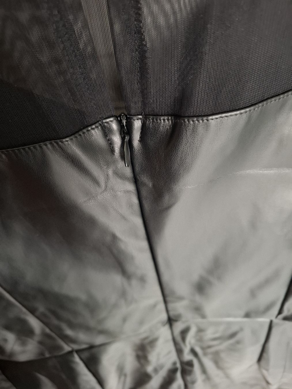 Vestiti: Schwarzes Kleid in Leder Optik mit Mesh-Einsatz, Gr.L – Nuovo e nell'imballaggio originale da Winterthur venduto da -.S.B.- 7