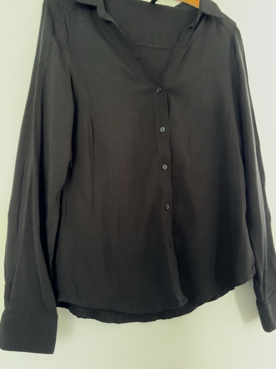 Blusen: Schwarze Bluse, Gr. S – Gebraucht aus Dübendorf von lus_9275