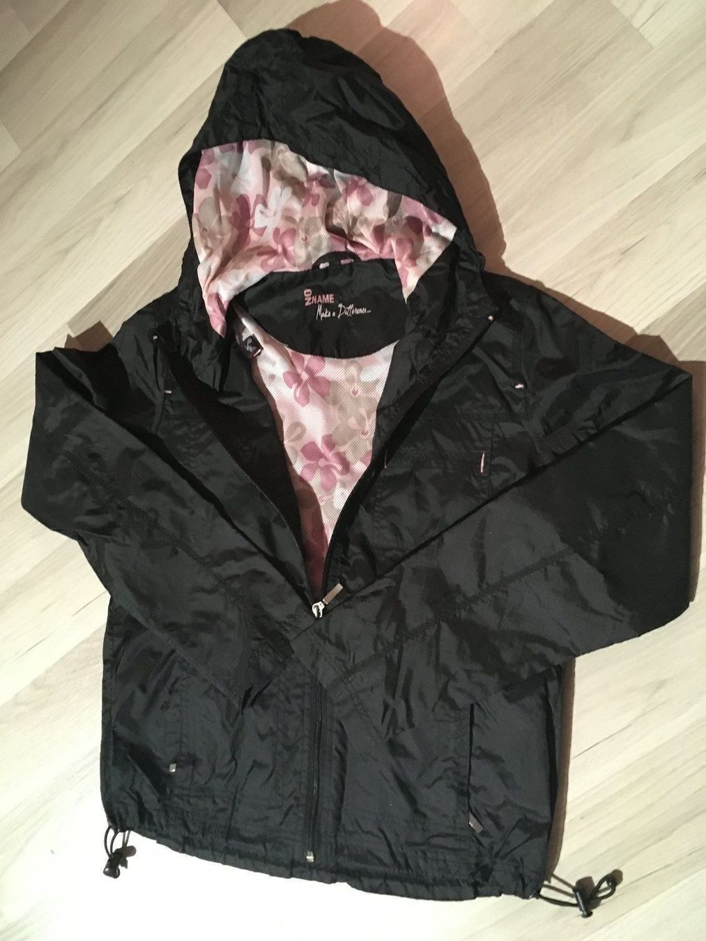 Vestes: Windjacke Marke BlackOut – D'occasion à Egg SZ par irbaku