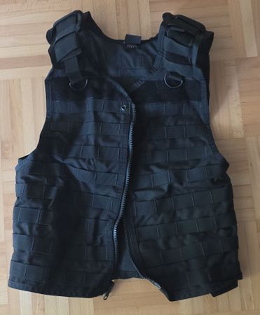 Gilet tactique noir robuste