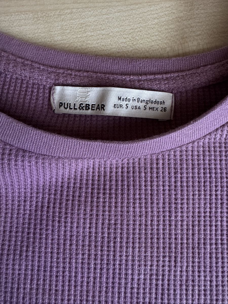 Pull&Bear T-shirt: T-shirt côtelé lilas Pull & Bear - taille S – Nuovo (secondo la descrizione) da Genève venduto da swissjojo 2