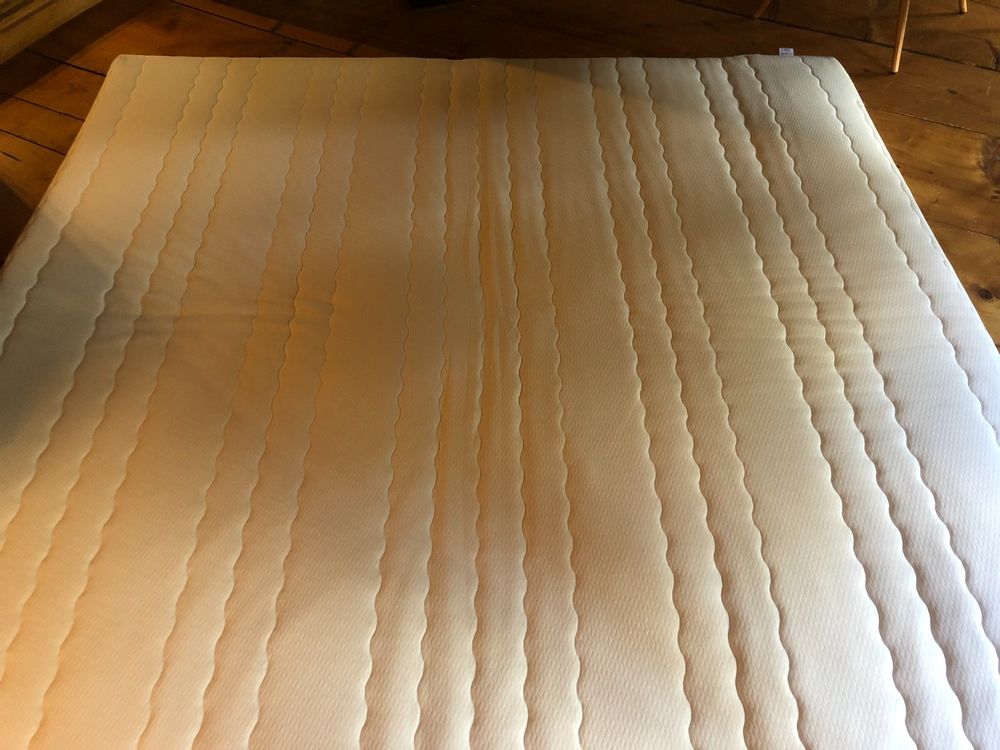 KaltschaumTopper ca. 200 x 200 cm Kaufen auf Ricardo