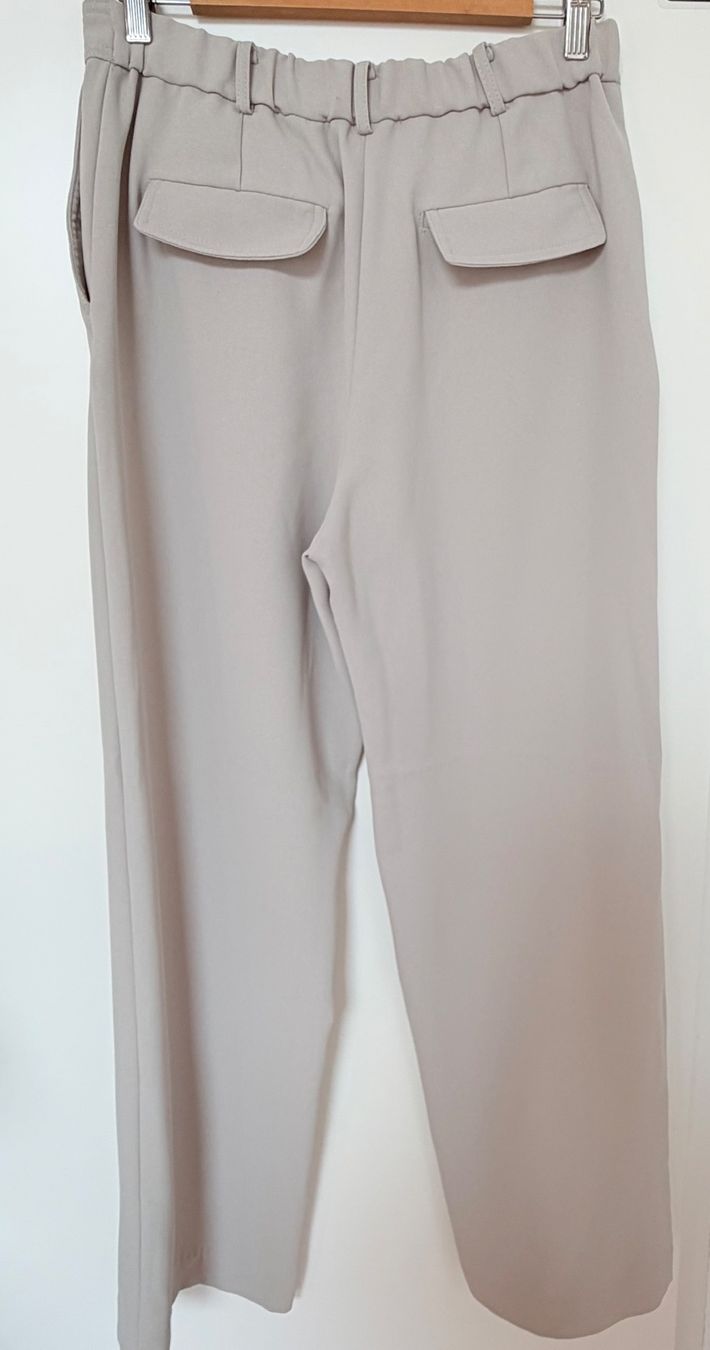 Mango Pantaloni: Hose - Marke: Mango - Grösse: 40 – Usato da Würenlos venduto da Abracadabra26 5