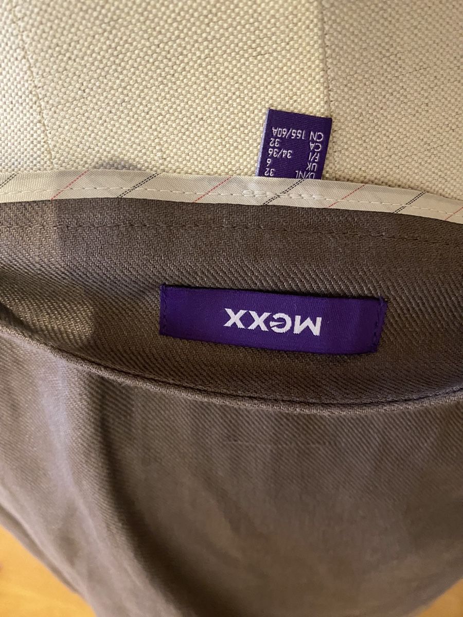 Mexx Gonne: Faltenrock Mexx Grösse 34/36 – Usato da Uetikon am See venduto da lexus2008 4