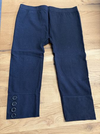 Schwarze Stoffleggins Knielang, Gr. S, C&A