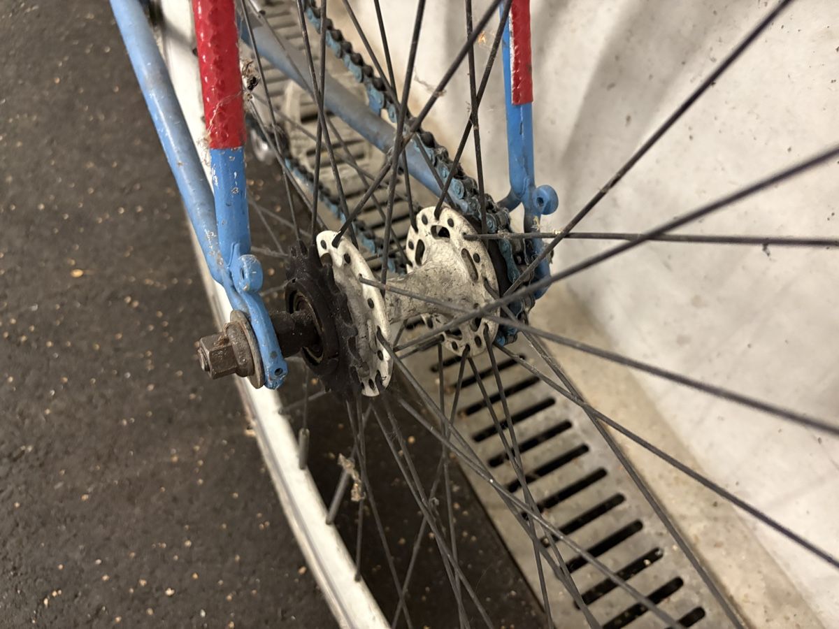 Velos: Singlespeed / Fixie Stadtvelo – Defekt aus Liebefeld von Rugenparkson 1
