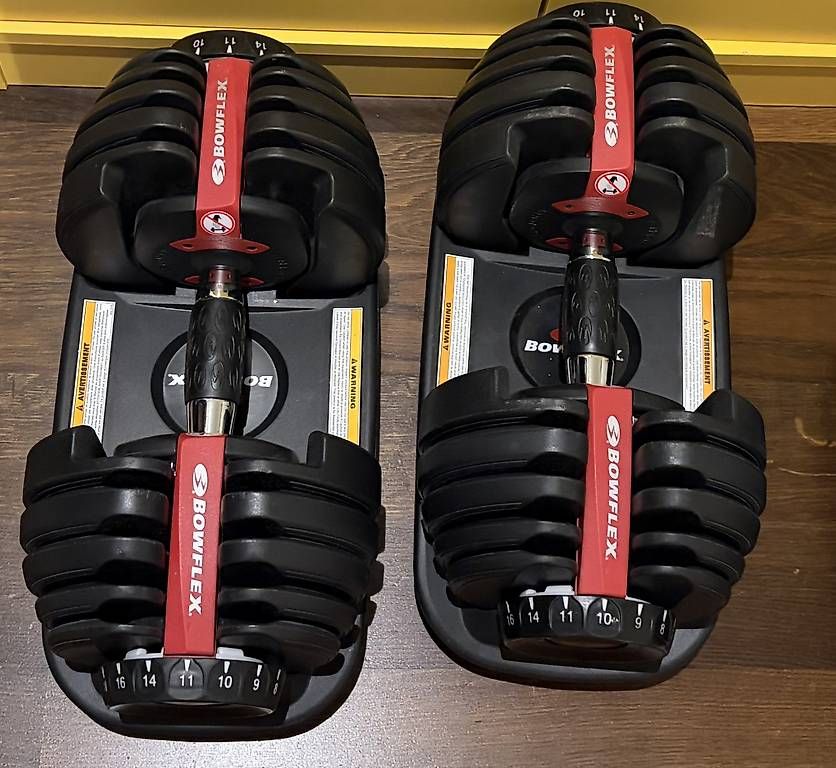 Hanteln & Gewichte: Bowflex SelectTech Adjustable Dumbbells  Pair – Gebraucht aus Zürich von akay2004 1