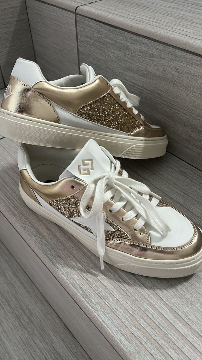 Scarpe da donna: Golden Goose style sneakers, size 40 – Usato da Renens VD venduto da nan_8v9l 1