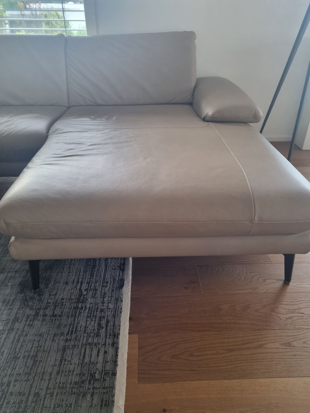 Sofas: Ecksofa / Sofa Ledersofa – D'occasion à Frick par Geheim007 1