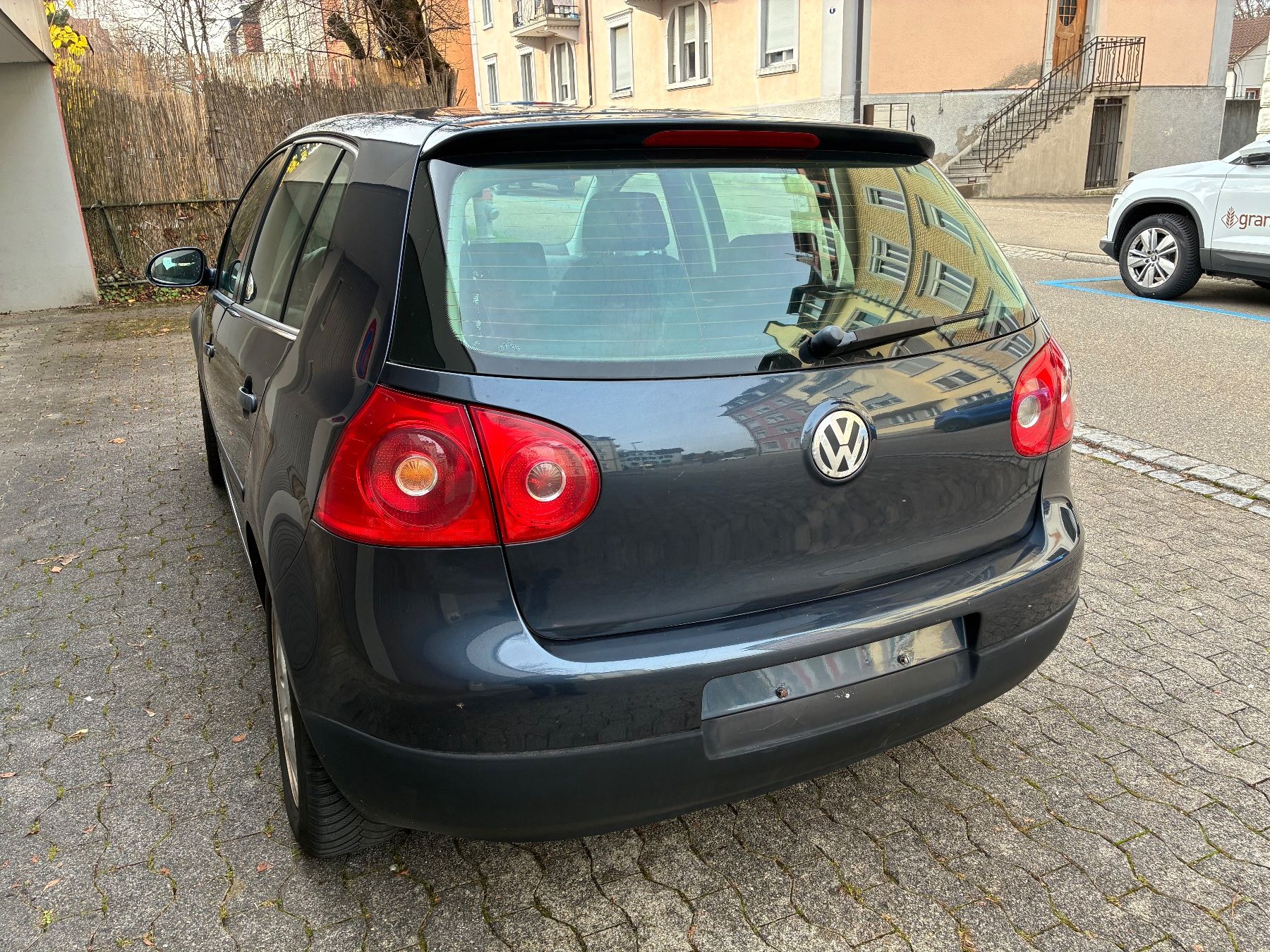 VW Automobili: VW  Golf TDI 2,0  mfk 2023 – Usato da St.Gallen venduto da niki112 4