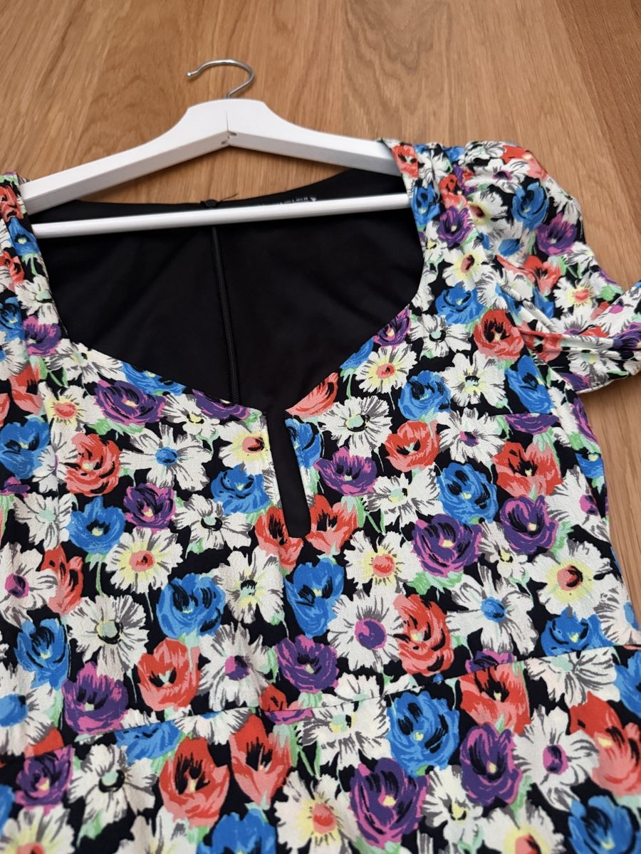 Zara Robes: Kurzes Kleid Blumenmuster S – Neuf (Voir description) à Urdorf par Antonella84 1