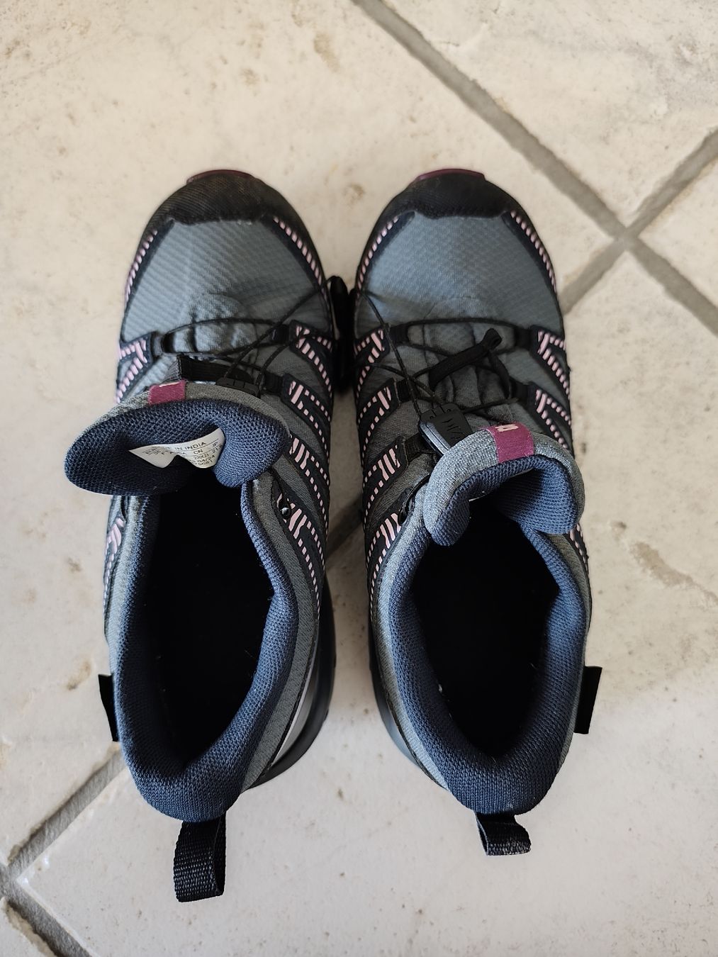 Scarpe per ragazze: SALOMON TREKKING SCHUHE  – Usato da Chur venduto da Rodanisa 6