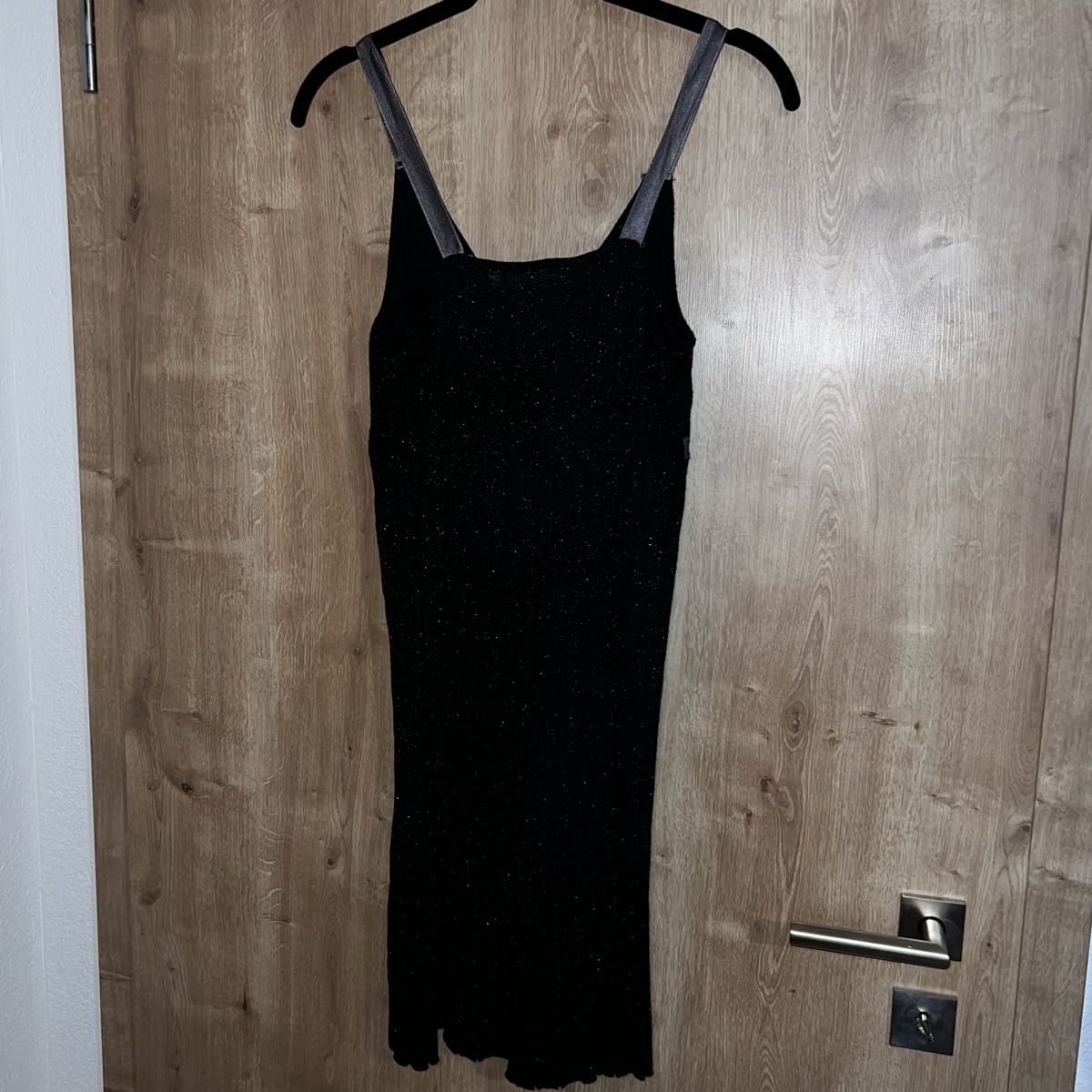 C&A Vestiti: Elegantes Minikleid mit Glitzer & Schleife  – Usato da Chur venduto da noe_mh8b 2