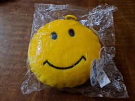 Plüsch-Smiley mit Saugnapf