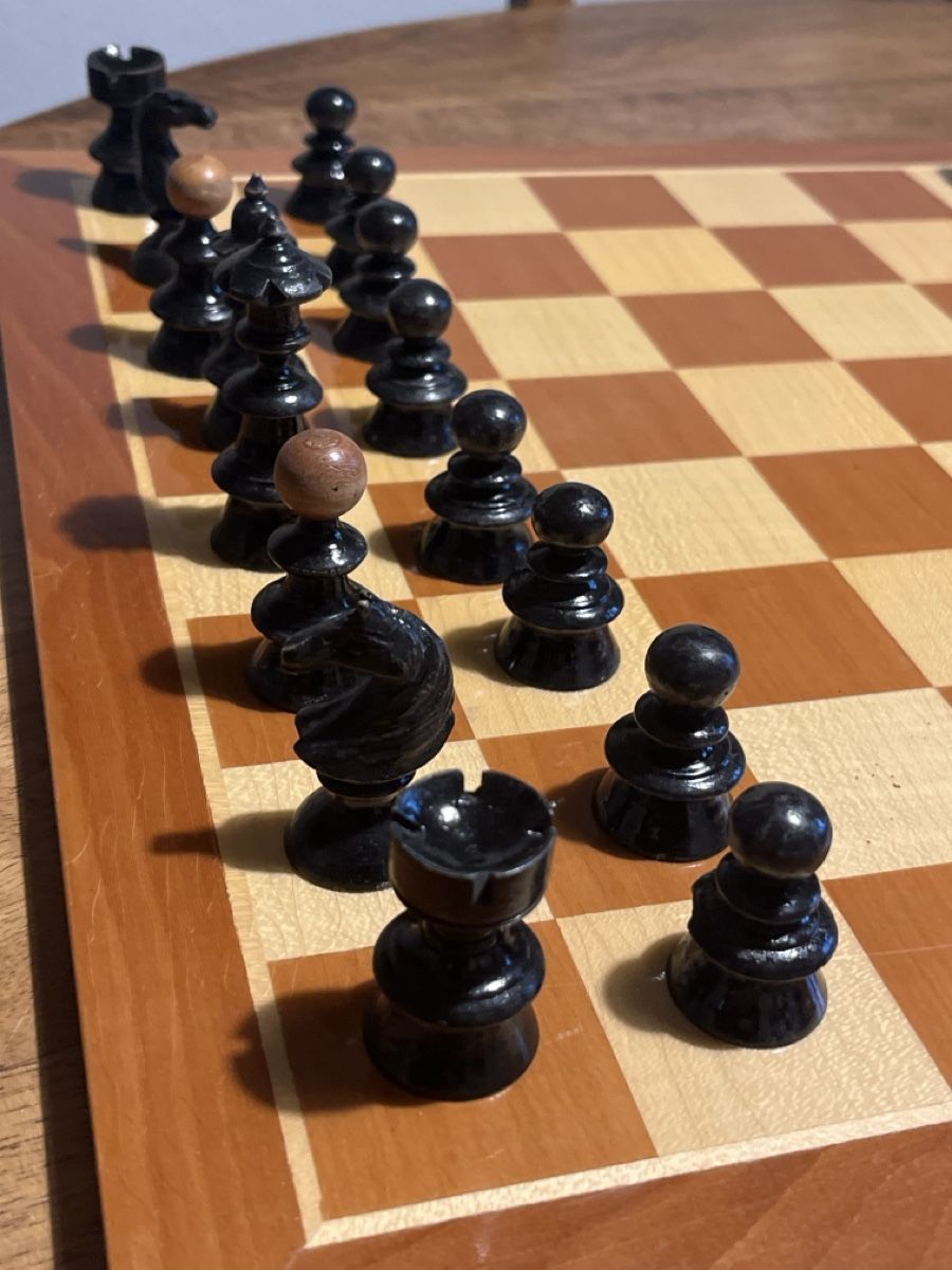 Giochi: Schachspiel komplett Holz – Usato da Niederurnen venduto da gebrauchtbrauchbar 2