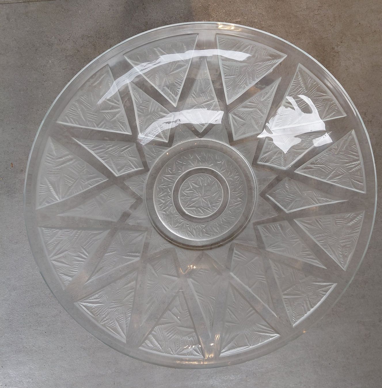 Ciotole: Grosse Art Deco Glasschale – Usato da Zürich venduto da Rosys