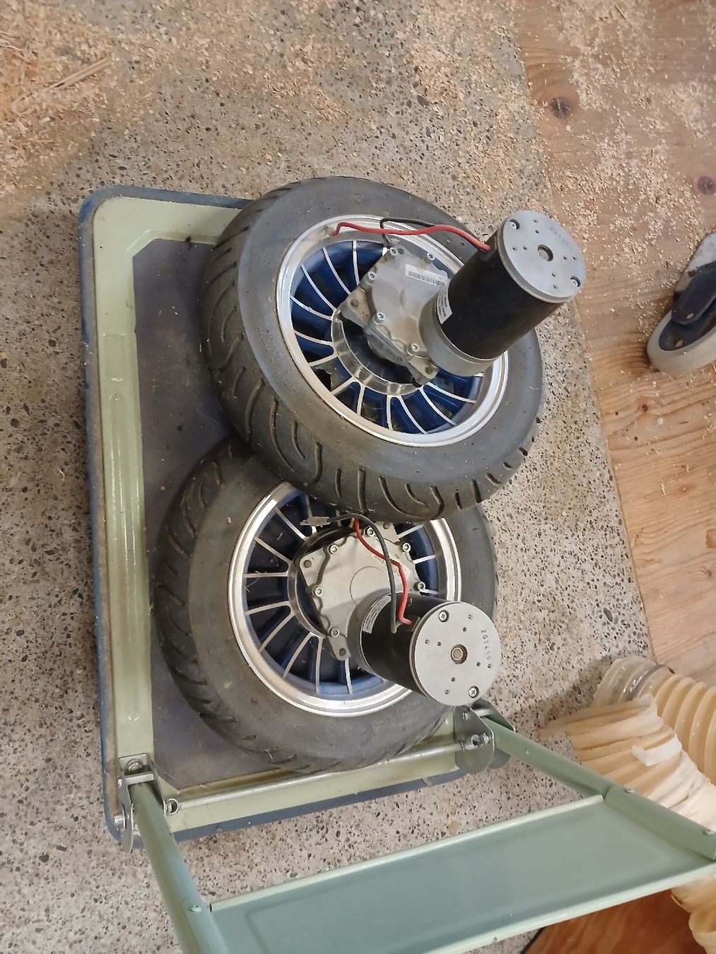 Tutti i ricambio per moto: Räder mit Elektromotor – Usato da Worb venduto da nil_ny7x