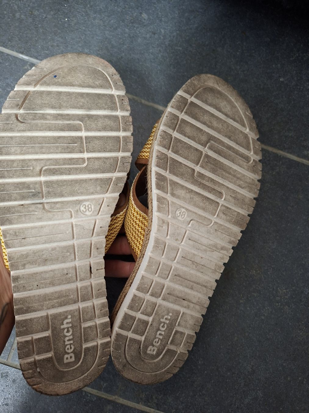Damenschuhe: Sandale Gr.38 – Gebraucht aus Biberist von Stylux01 1