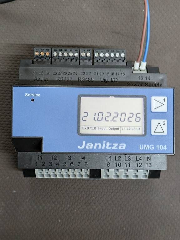 Misurare: Janitza UMG104 52.20.001 – Usato da Auslikon venduto da stefanwey