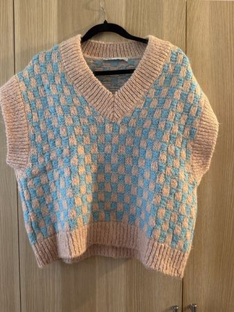 ZARA vest checkered pattern pink blue size S used