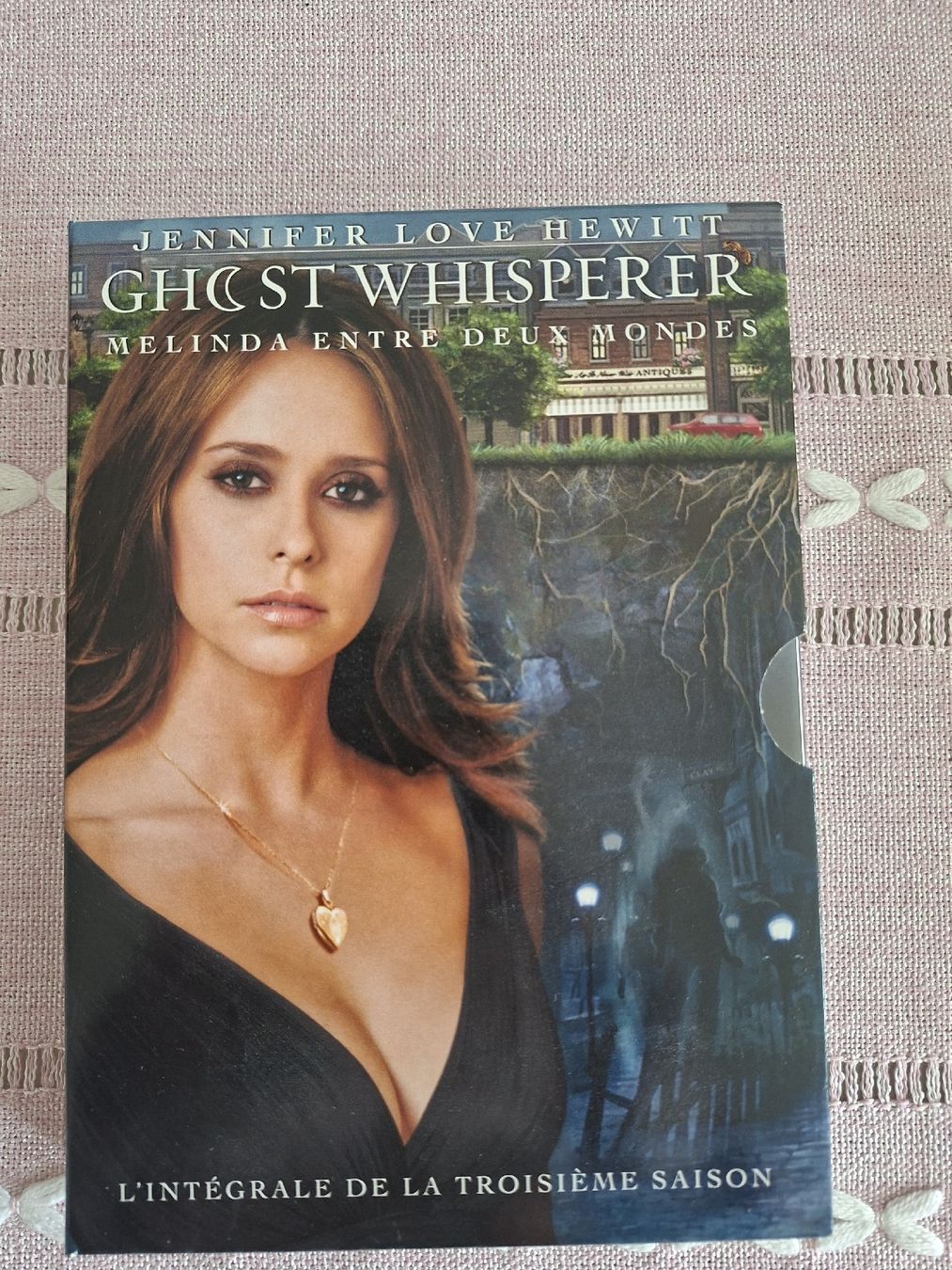 Tutti i DVDs: Ghost Whisperer – Usato da Bassecourt venduto da sma_qdd2