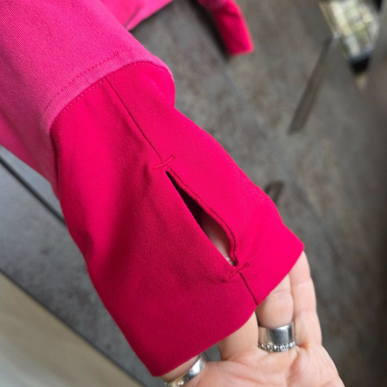Arcteryx Pullover & Sweatshirts: 🐸 ARCTERYX HOODIE M PULLOVER PINK – Gebraucht aus Môtier (Vully) von Frogs 2