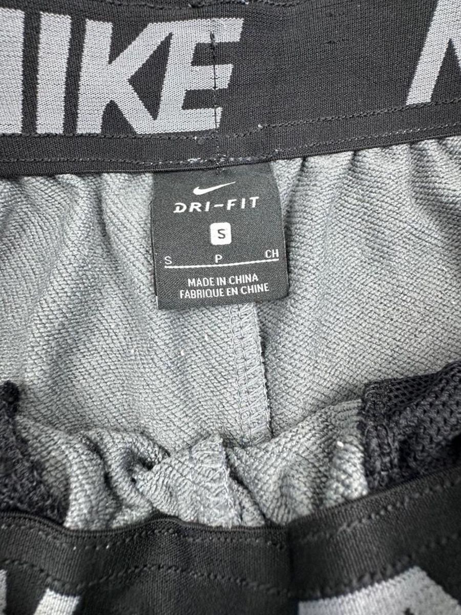 Nike Pantaloni: Nike sweatpants – Usato da Erlinsbach SO venduto da TogaResell 3