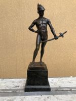 Skulptur von Schmidt-Hofer