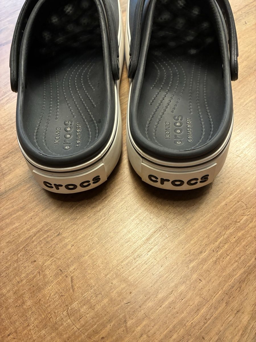 Schuhe für Mädchen: Crocs – Gebraucht aus Urnäsch von Hua-Hin 2