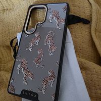 Samsung Galaxy S25 Ultra Case von Burga "Pretty Kitty". NEU