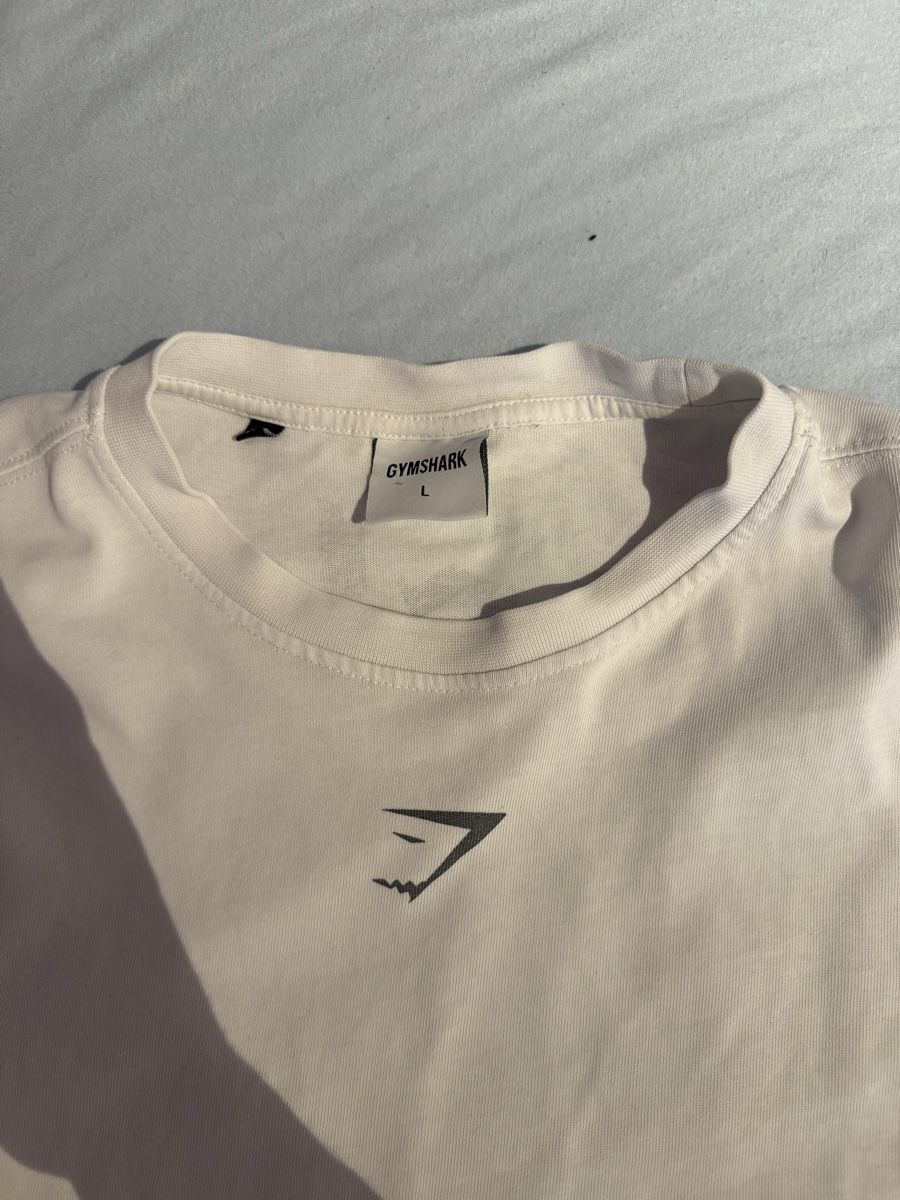 Gymshark T-shirt: Gymshark T Shirt – Nuovo (secondo la descrizione) da Däniken SO venduto da jschenker27 1