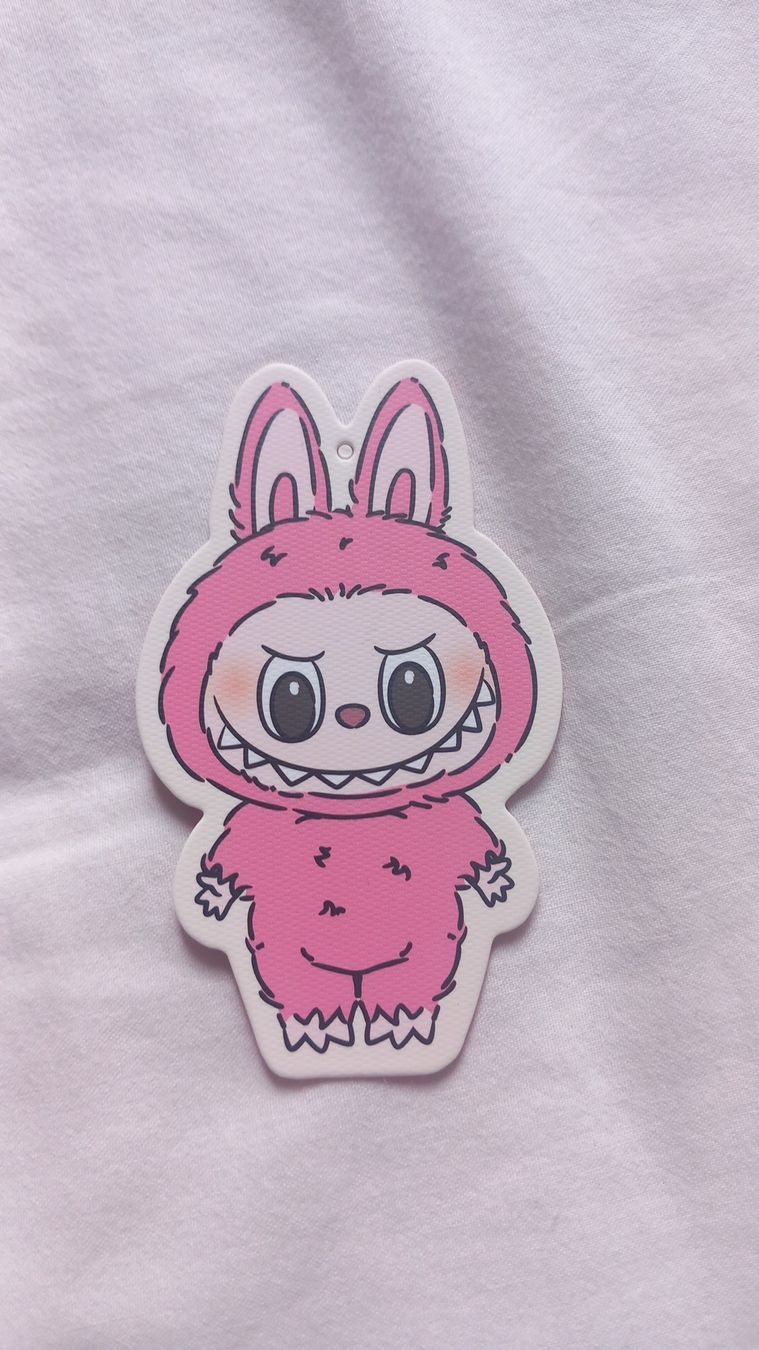 Pop Mart Statuette: Popmart Labubu Exciting Macaron Lychee Berry  – Usato da Bex venduto da aud_cy2l 2