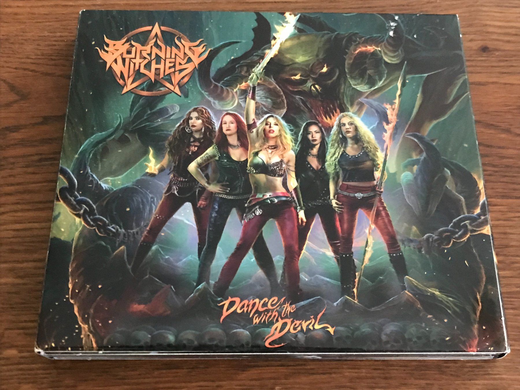 CD: BURNING WITCHES - Dance with the Devil - Limited 2CD - Swiss – Usato da Buchs AG venduto da Archie