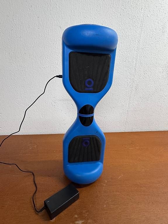 Hoverboards: Hoverboard  blau mit Ladeadapter – D'occasion à Uesslingen par sab_lj2l 1