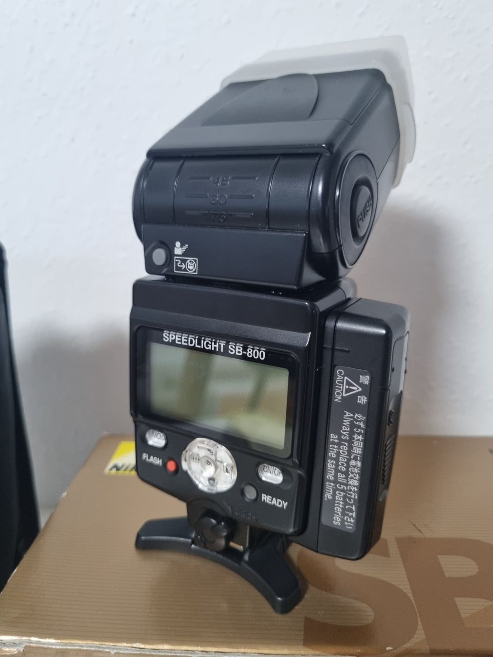 Nikon Blitze: Nikon Speedlight Blitzgerät SB-800 – Gebraucht aus Rhäzüns von D-VA 3