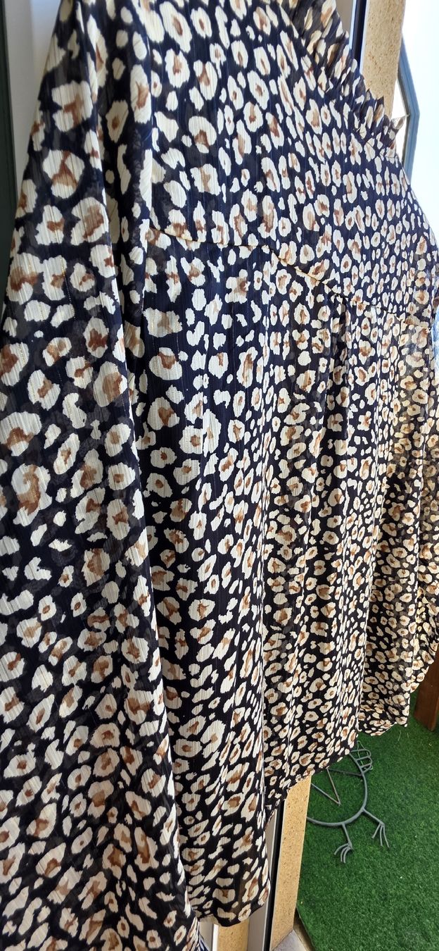 Camicette: Chemise /blouse  – Usato da Yverdon-les-Bains venduto da van_dq65 8