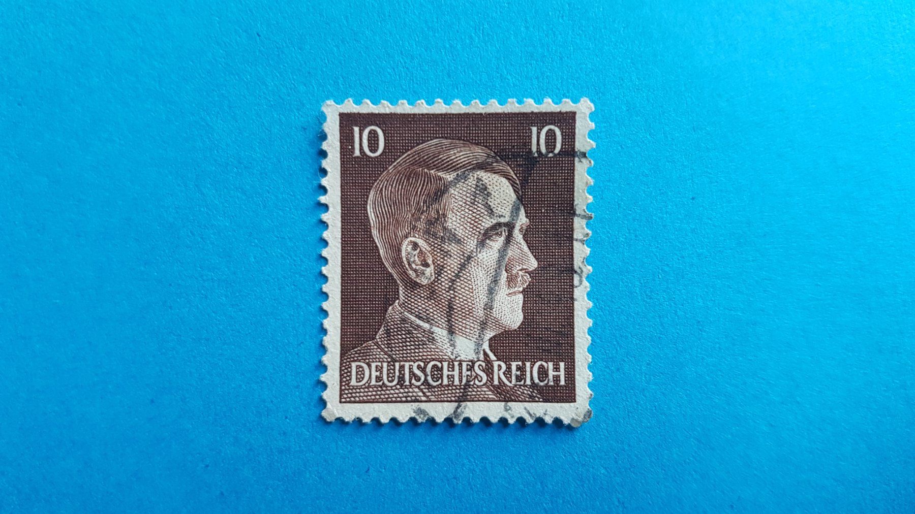 Tutti i francobolli: 10 Pfennig - DR - Hitler - 1941 – Usato da Reinach BL venduto da Dexy62