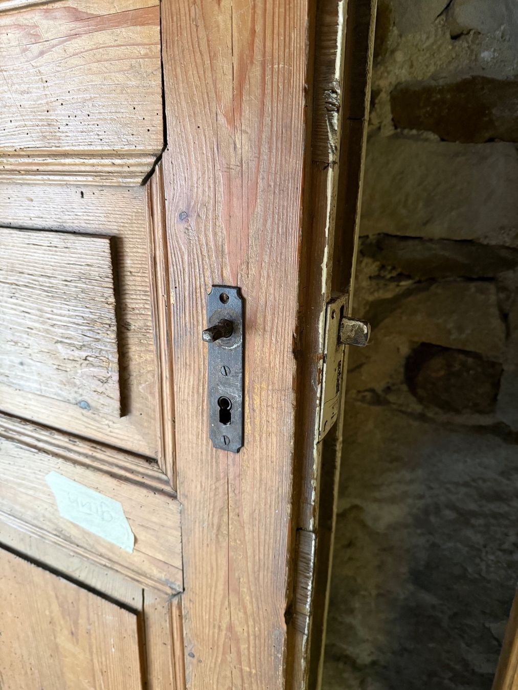 Porte: Alte Holztüre Standort Kleinlützel – Usato da Amden venduto da vipernatter 6