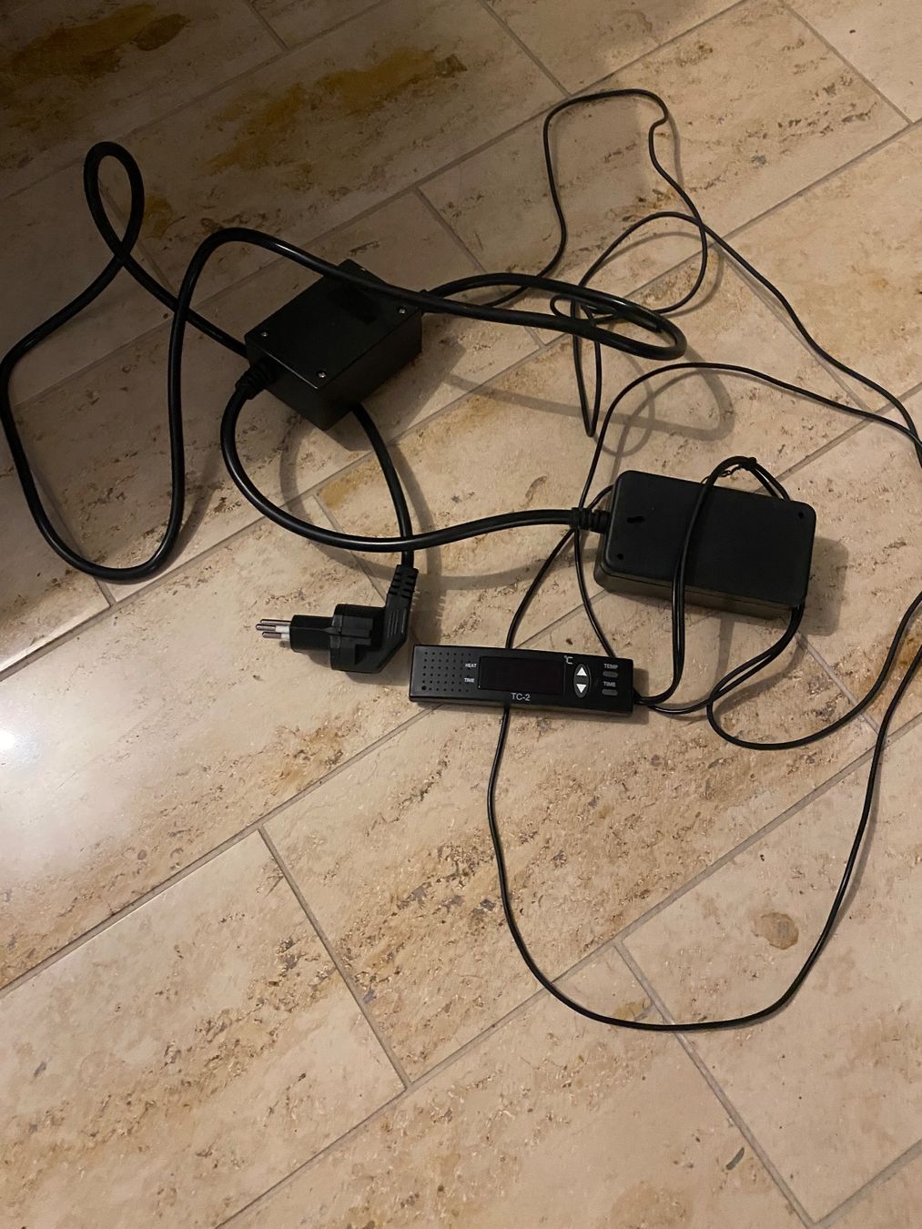Radiatori: Lucky Reptile Thermo Control – Usato da Fischbach-Göslikon venduto da JonDario 1
