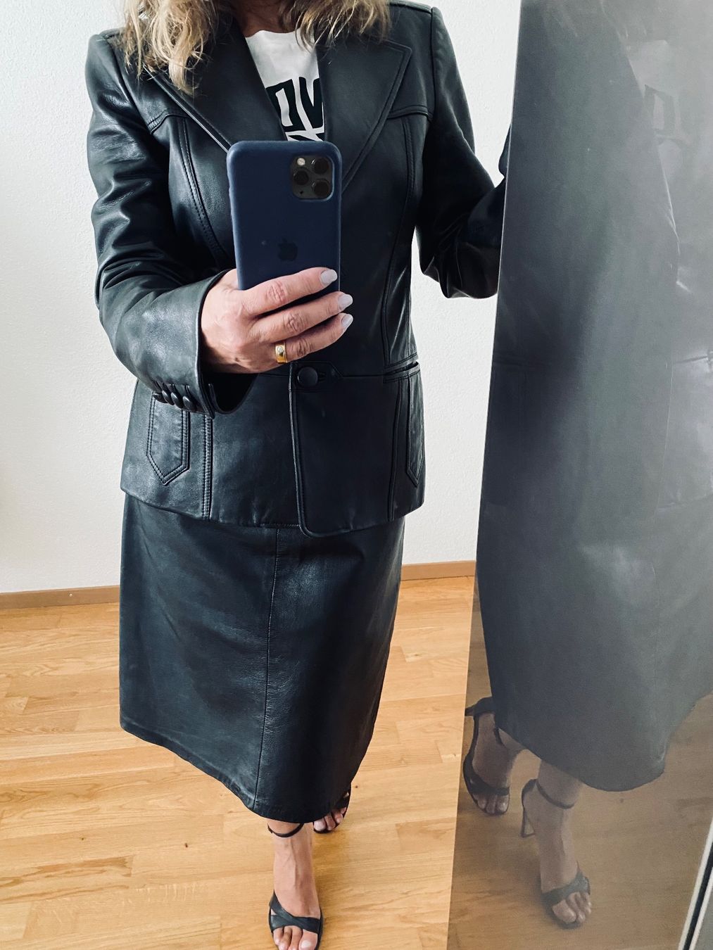 Bally Giacche: BALLY Leder Jacke Gr.38 NP 2100 Fr. – Usato da Affoltern am Albis venduto da Elenaki67 2