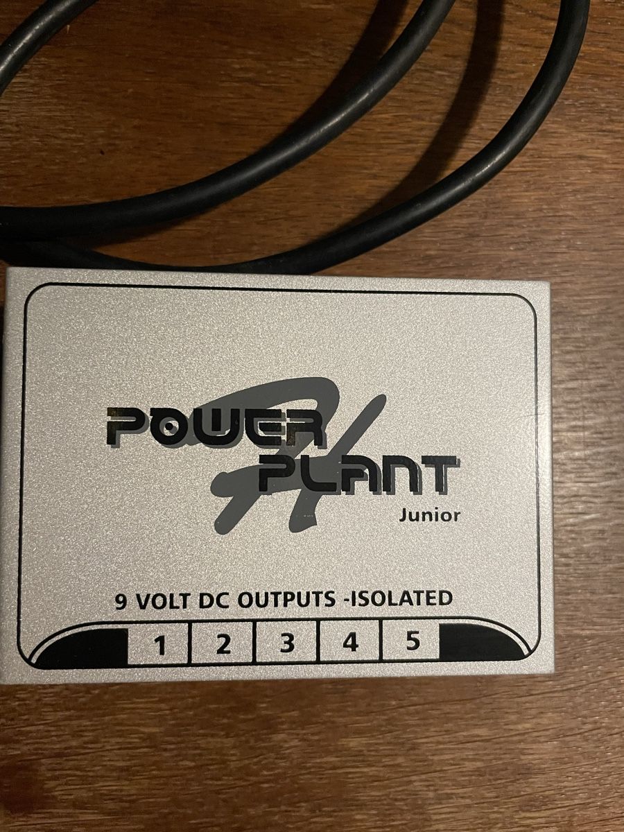 Alimentazione elettrica: Harley Benton Power Plant junior – Usato da Spreitenbach venduto da Fujinik 1
