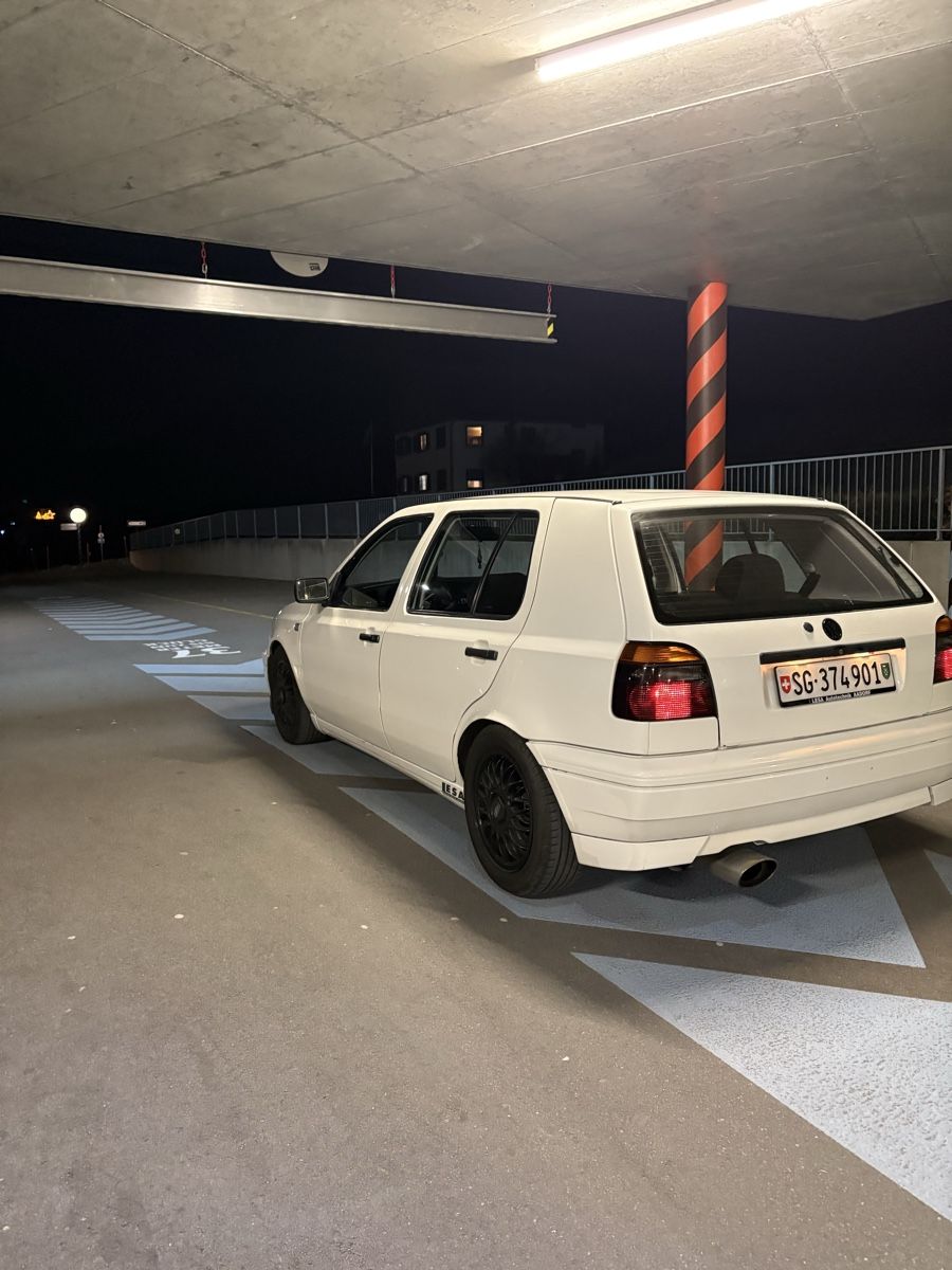 VW Automobili: VW Golf 3 2.8 VR6 – Usato da Oberuzwil venduto da petraschmid01 2